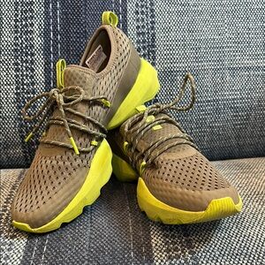 Sorel Women's Sneakers in Taupe and Neon Yellow